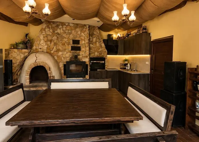 Aladzha Forest Lodge